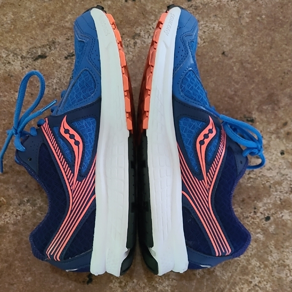 Saucony Cohesion 10 Women's Athletic Running Shoes in Blue Pink Womens Size 9 - Picture 5 of 14